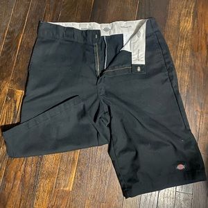 Dickies black loose fit shorts